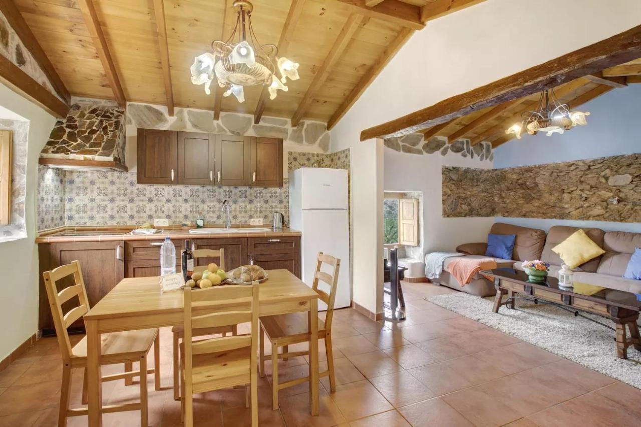 Casa Rural La Presa فاليهيرموسو المظهر الخارجي الصورة