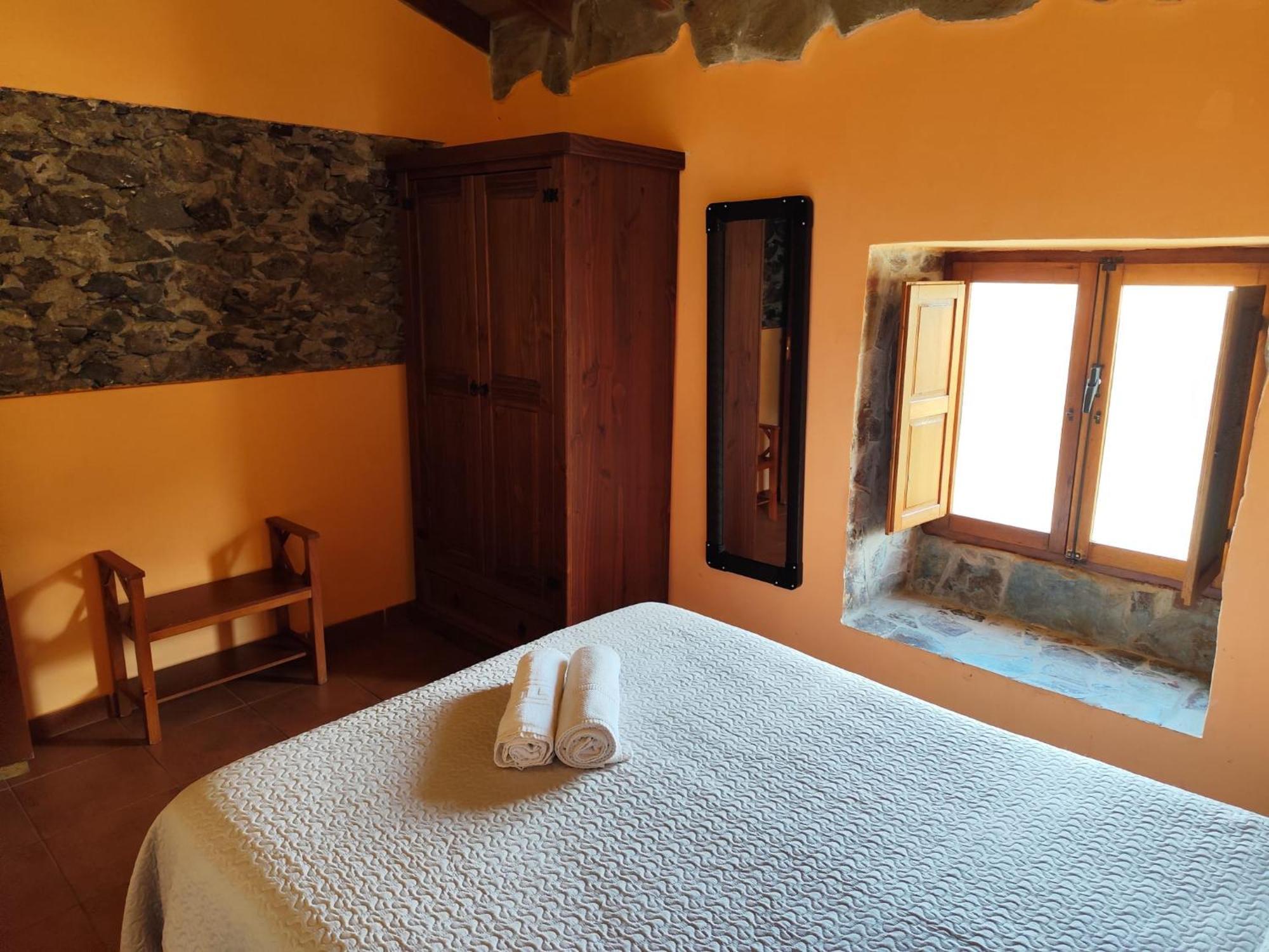 Casa Rural La Presa فاليهيرموسو المظهر الخارجي الصورة